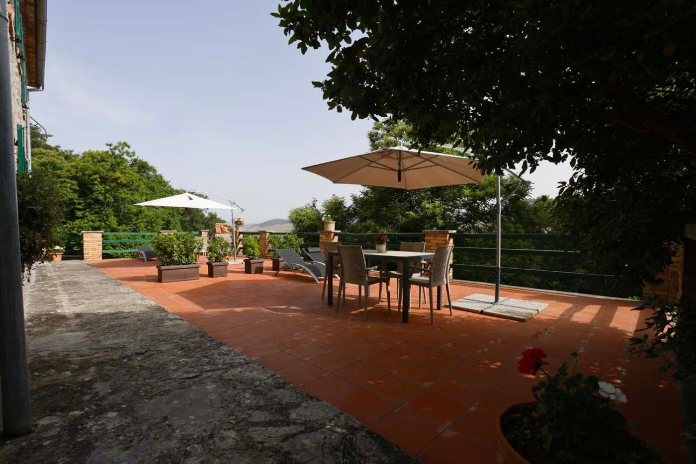 Agriturismo Casale Le Crete Acquapendente Bagian luar foto